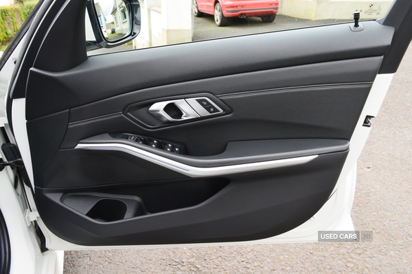 Used BMW 3 Series 2019 for sale - 77809490: Photo 15