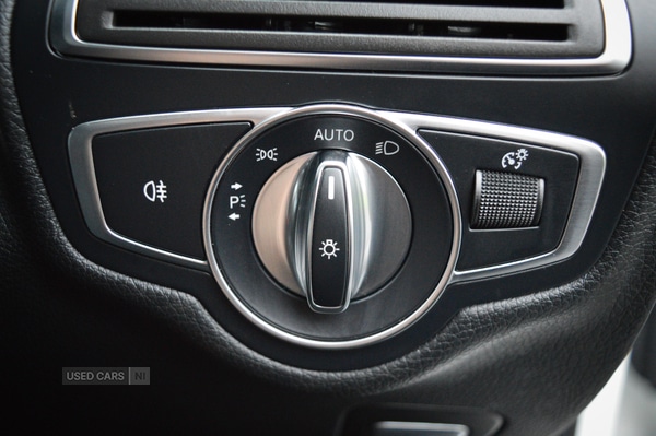 Used Mercedes-Benz C Class 2018 for sale - 76715977: Photo 16