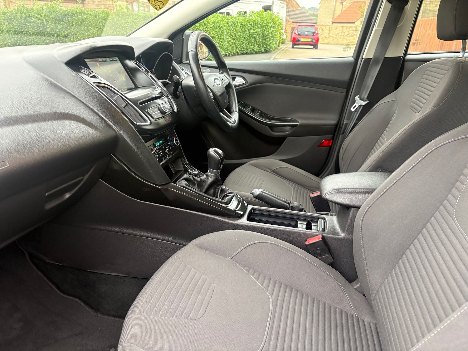 Used Ford Focus 2015 for sale - 76969703: Photo 9