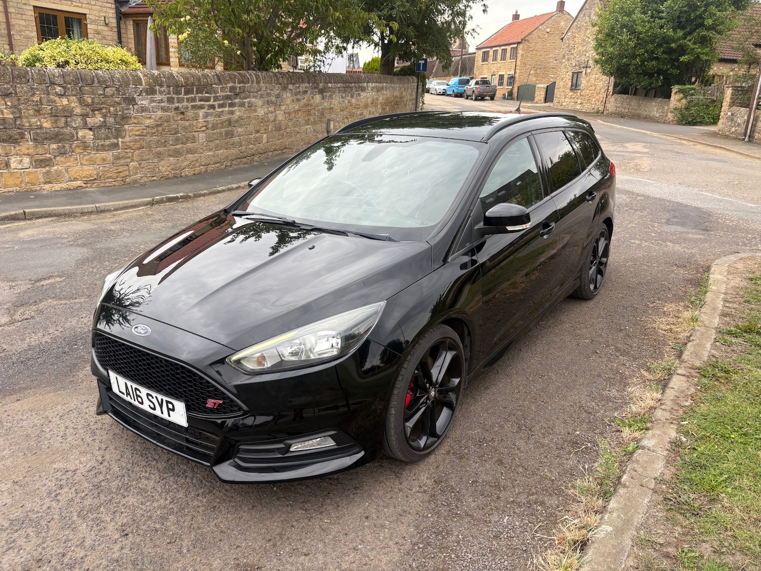 Used Ford Focus 2016 for sale - 76477564: Photo 3