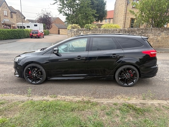 Used Ford Focus 2016 for sale - 76477564: Photo