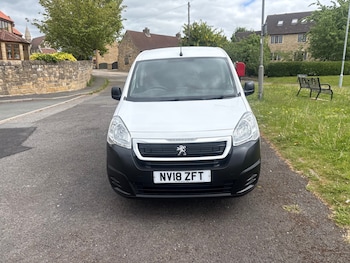 Used Peugeot Partner 2018 for sale - 78541804: Photo