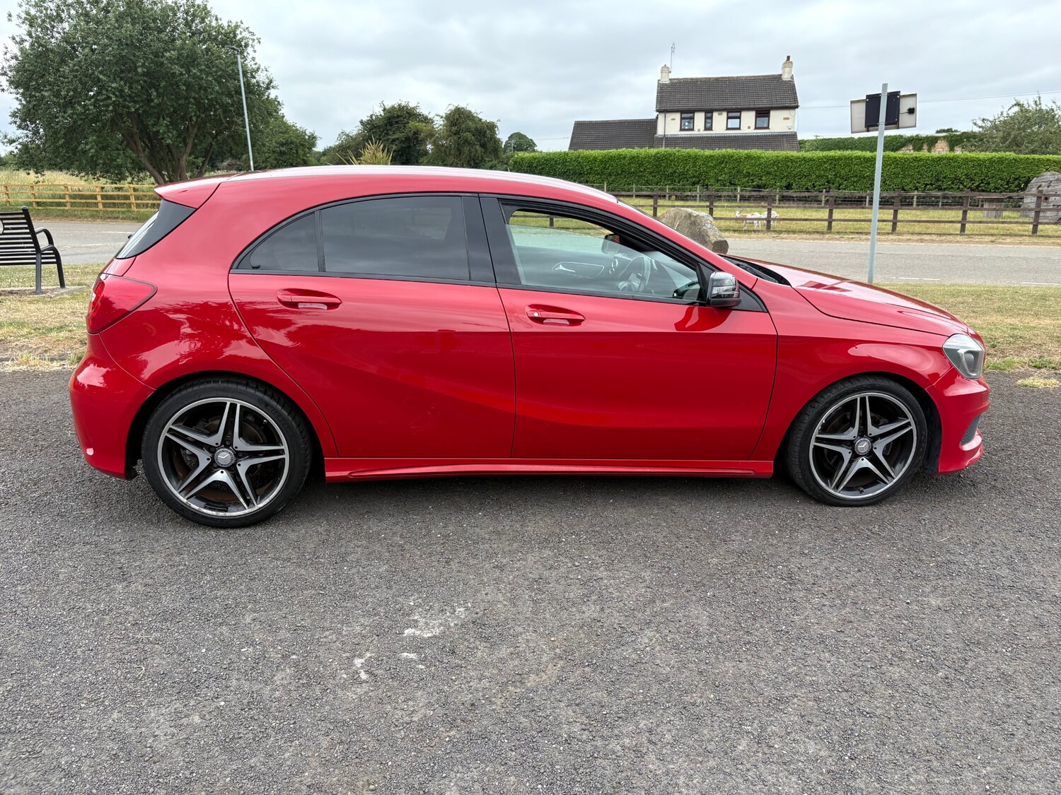 Used Mercedes-Benz A-Class 2014 for sale - 78122538: Photo 8