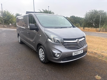 Used Vauxhall Vivaro 2015 for sale - 79546876: Photo