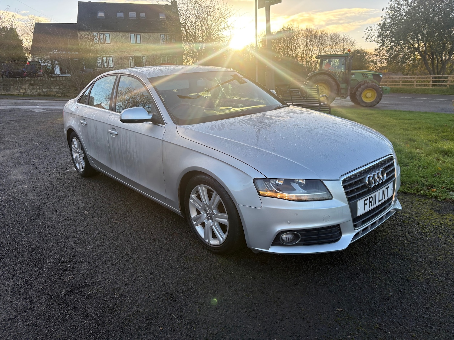 Used Audi A4 2011 for sale - 76692612: Photo 1