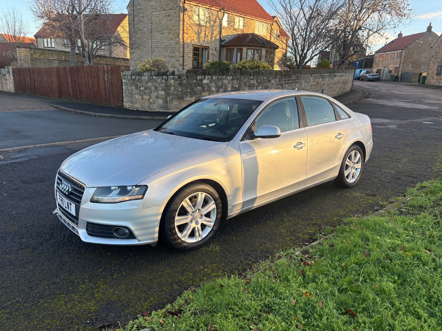 Used Audi A4 2011 for sale - 76692612: Photo 3