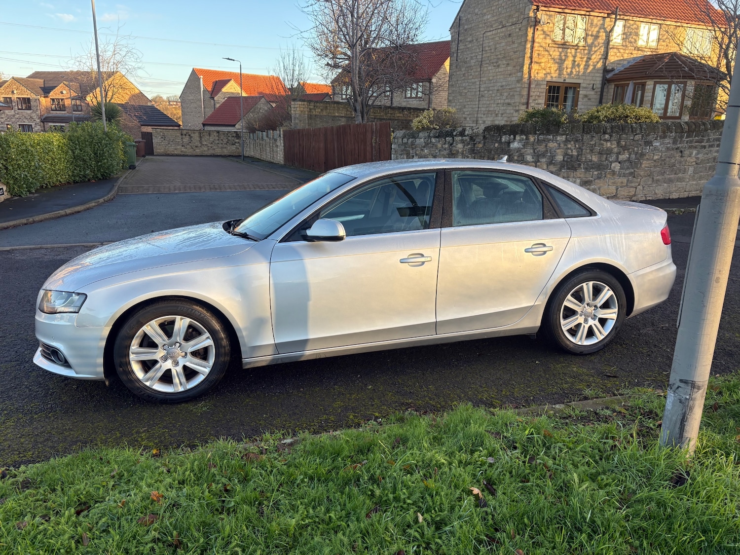 Used Audi A4 2011 for sale - 76692612: Photo 4