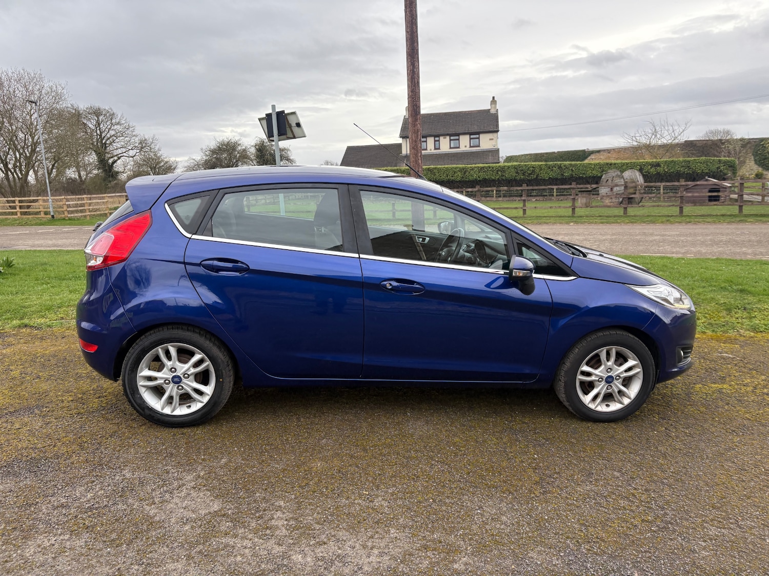 Used Ford Fiesta 2016 for sale - 78064221: Photo 8