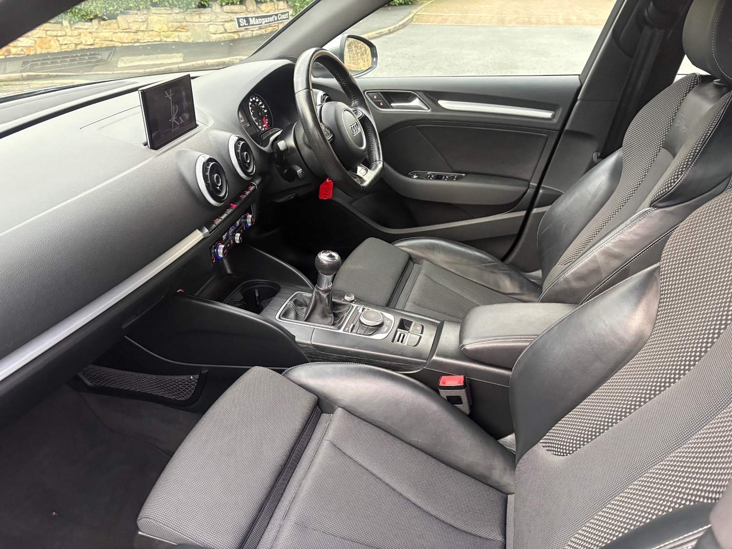 Used Audi A3 2015 for sale - 76980079: Photo 10