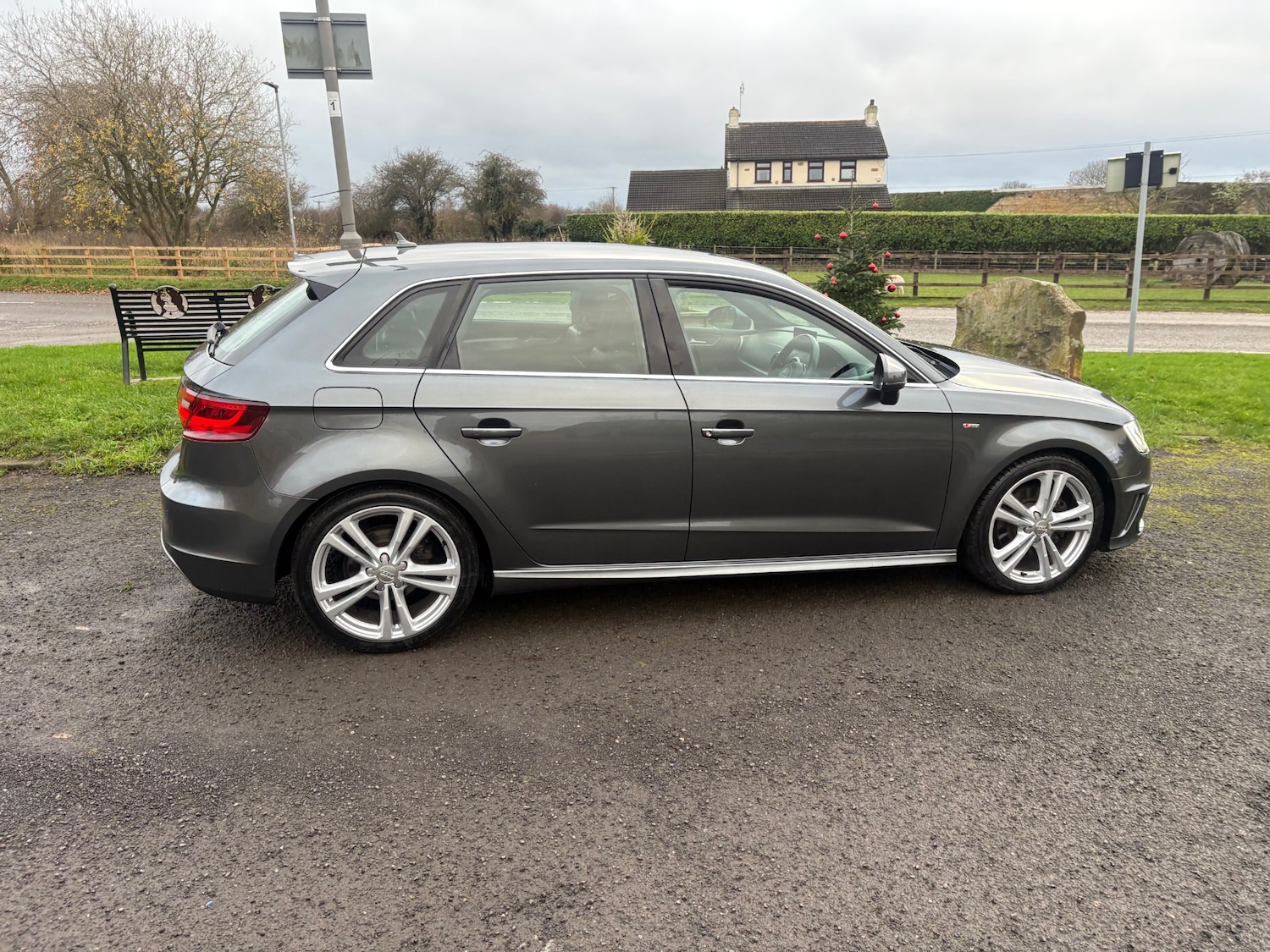 Used Audi A3 2015 for sale - 76980079: Photo 8