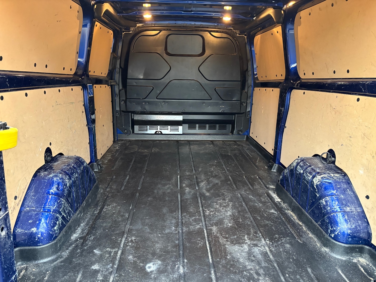 Used Ford Transit Custom 2017 for sale - 76477553: Photo 11