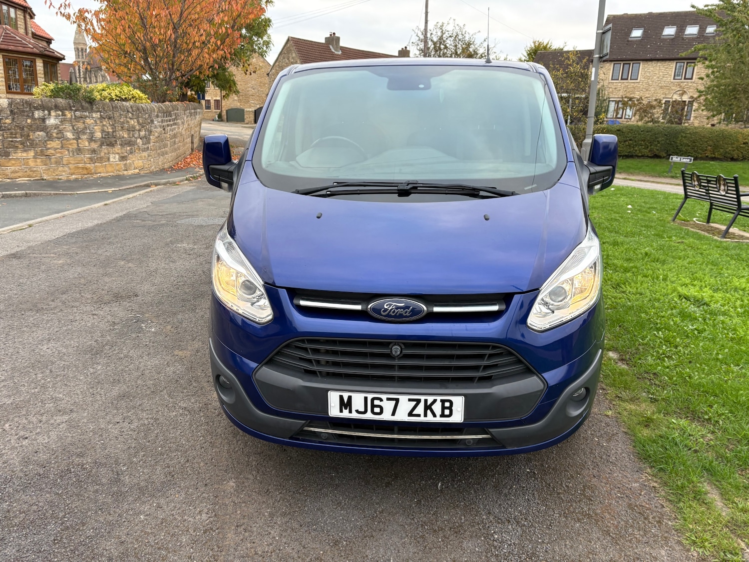 Used Ford Transit Custom 2017 for sale - 76477553: Photo 2