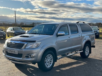 Used Toyota Hilux 2014 for sale - 76792656: Photo