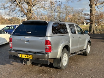 Used Toyota Hilux 2014 for sale - 76792656: Photo