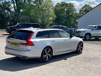 Used Volvo V90 2020 for sale - 78836063: Photo