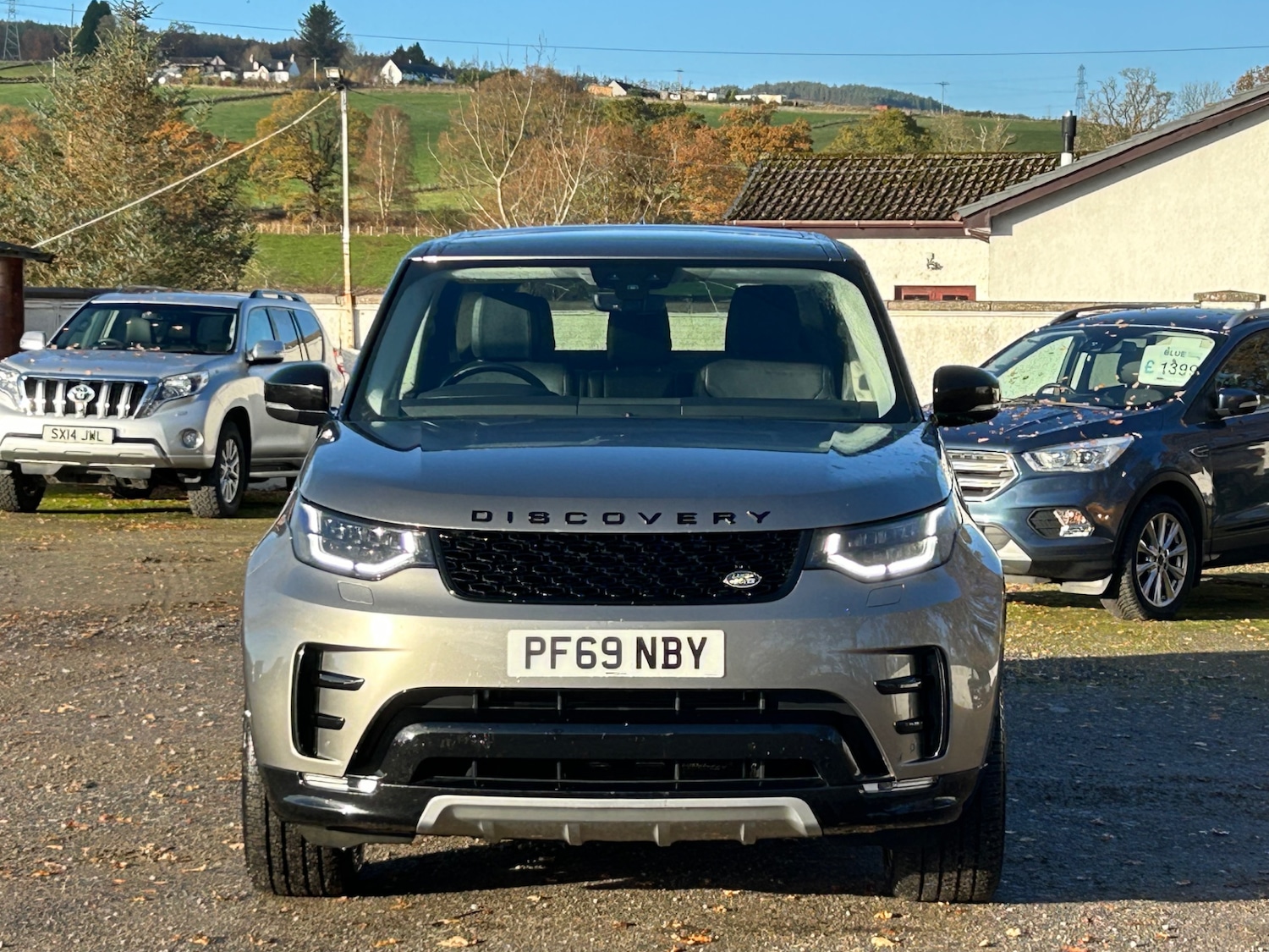 Used Land Rover Discovery 2019 for sale - 76588656: Photo 2