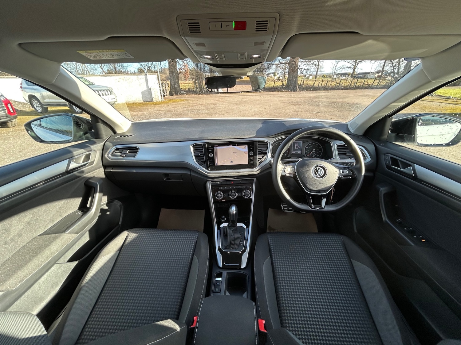 Used Volkswagen T-Roc 2021 for sale - 77714972: Photo 8