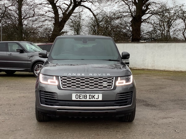 Used Land Rover Range Rover 2018 for sale - 73525024: Photo 2