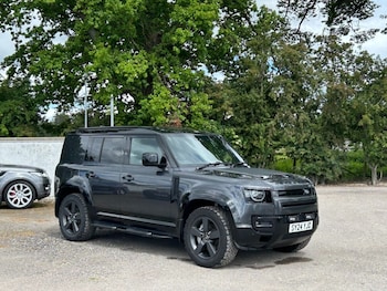 Used Land Rover Defender 2024 for sale - 78931066: Photo