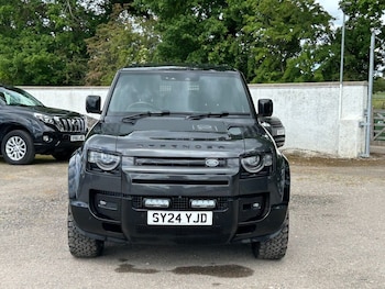 Used Land Rover Defender 2024 for sale - 78931066: Photo