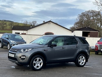 Used Land Rover Discovery Sport 2015 for sale - 77207236: Photo