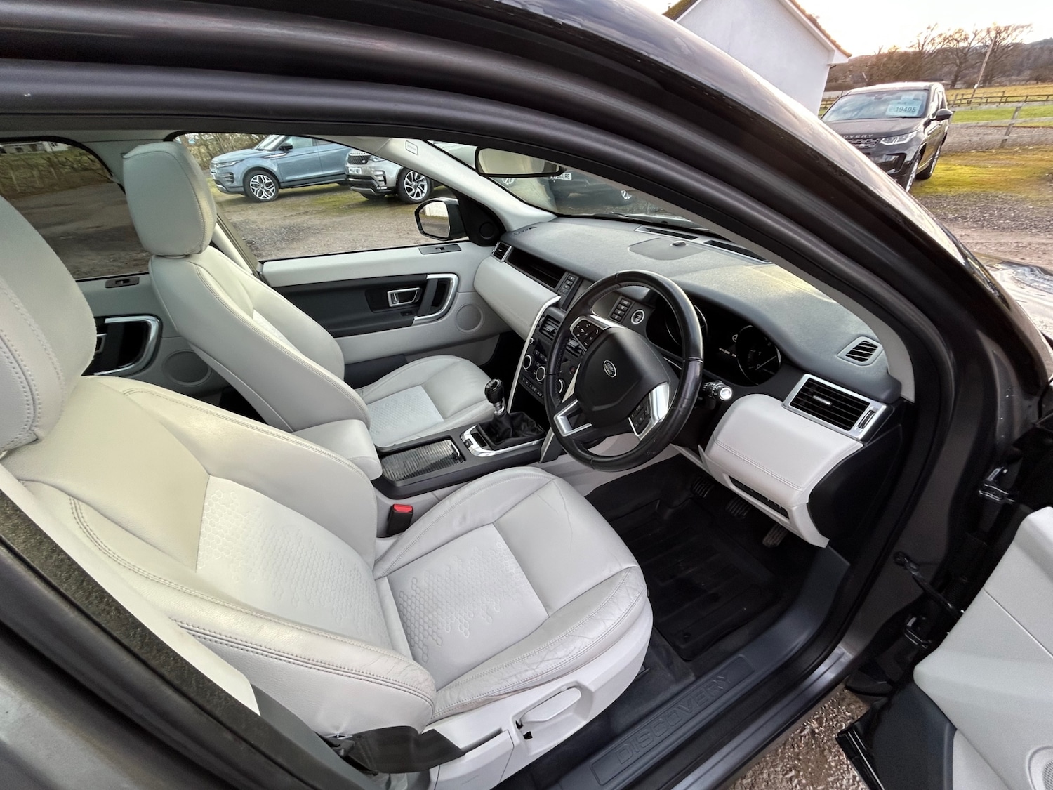 Used Land Rover Discovery Sport 2015 for sale - 77207236: Photo 7