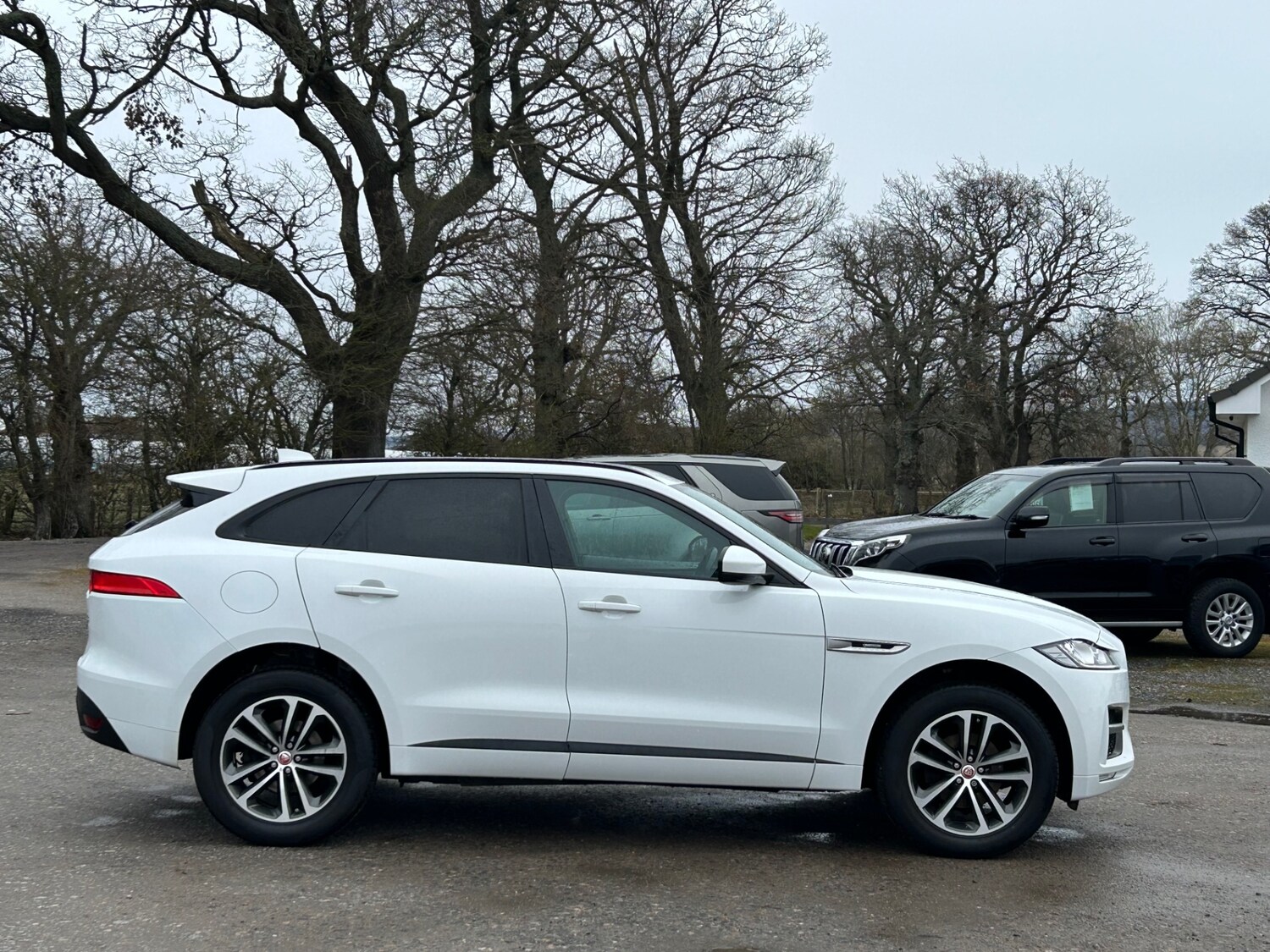 Used Jaguar F-Pace 2017 for sale - 77998717: Photo 8