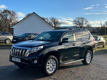 Used Toyota Land Cruiser 2016 for sale - 76792650: Photo