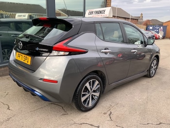 Used Nissan Leaf 2022 for sale - 78043880: Photo