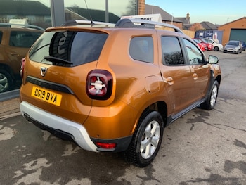 Used Dacia Duster 2019 for sale - 77282512: Photo