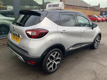 Used Renault Captur 2018 for sale - 77282520: Photo