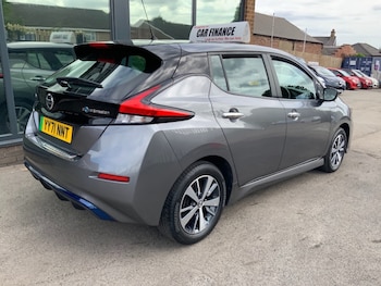 Used Nissan Leaf 2021 for sale - 79177840: Photo