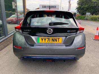 Used Nissan Leaf 2021 for sale - 79177840: Photo