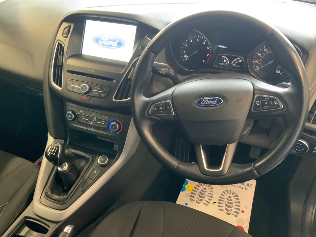Used Ford Focus 2016 for sale - 77084771: Photo 2