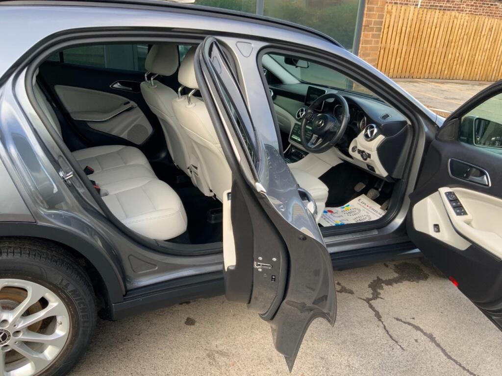 Used Mercedes-Benz GLA 2018 for sale - 77084768: Photo 10