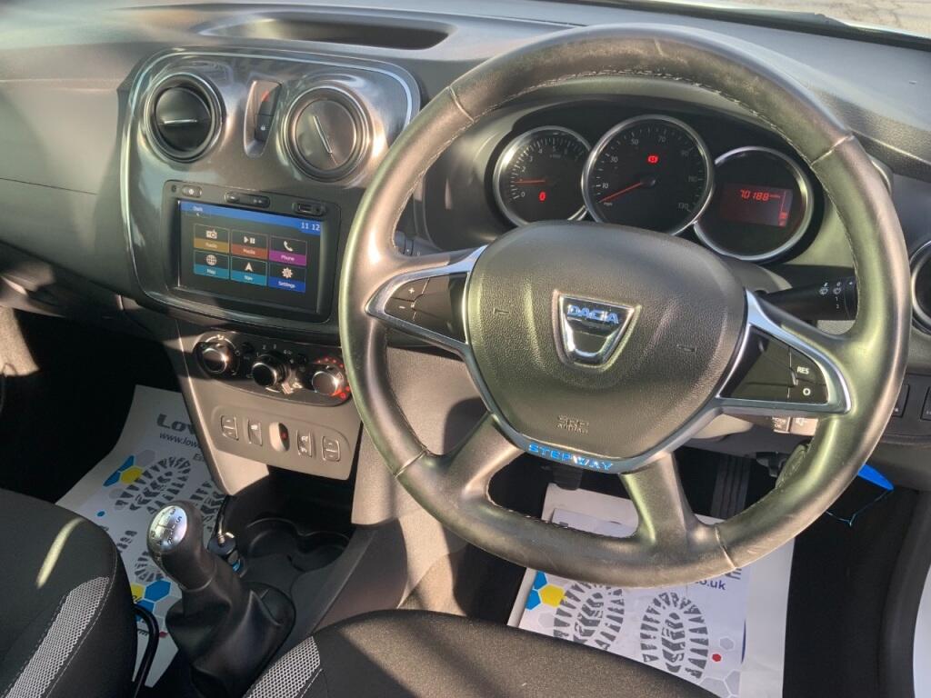 Used Dacia Sandero Stepway 2020 for sale - 77084758: Photo 8