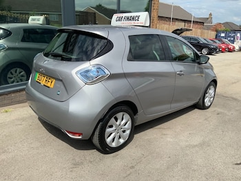 Used Renault Zoe 2017 for sale - 78818192: Photo
