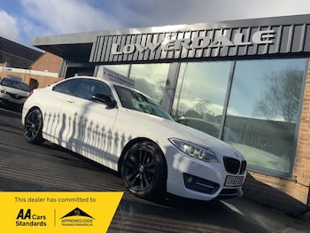 Used BMW 2 Series 2015 for sale - 77607951: Photo