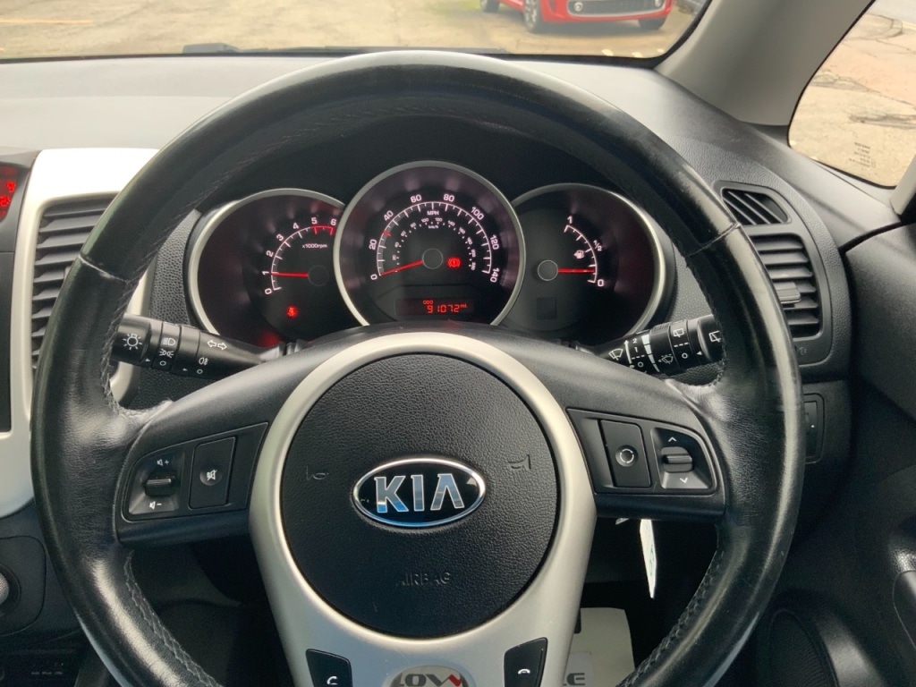 Used Kia Venga 2015 for sale - 77463293: Photo 10