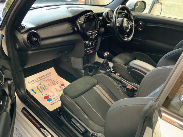 Used MINI Convertible 2019 for sale - 76167536: Photo 12
