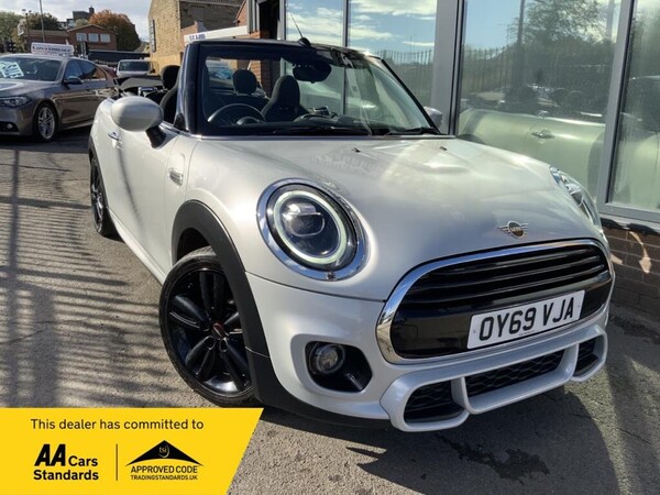 Used MINI Convertible 2019 for sale - 76167536: Photo 1