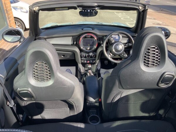 Used MINI Convertible 2019 for sale - 76167536: Photo 7