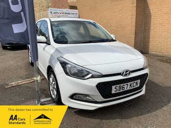 Used Hyundai i20 2017 for sale - 79580578: Photo