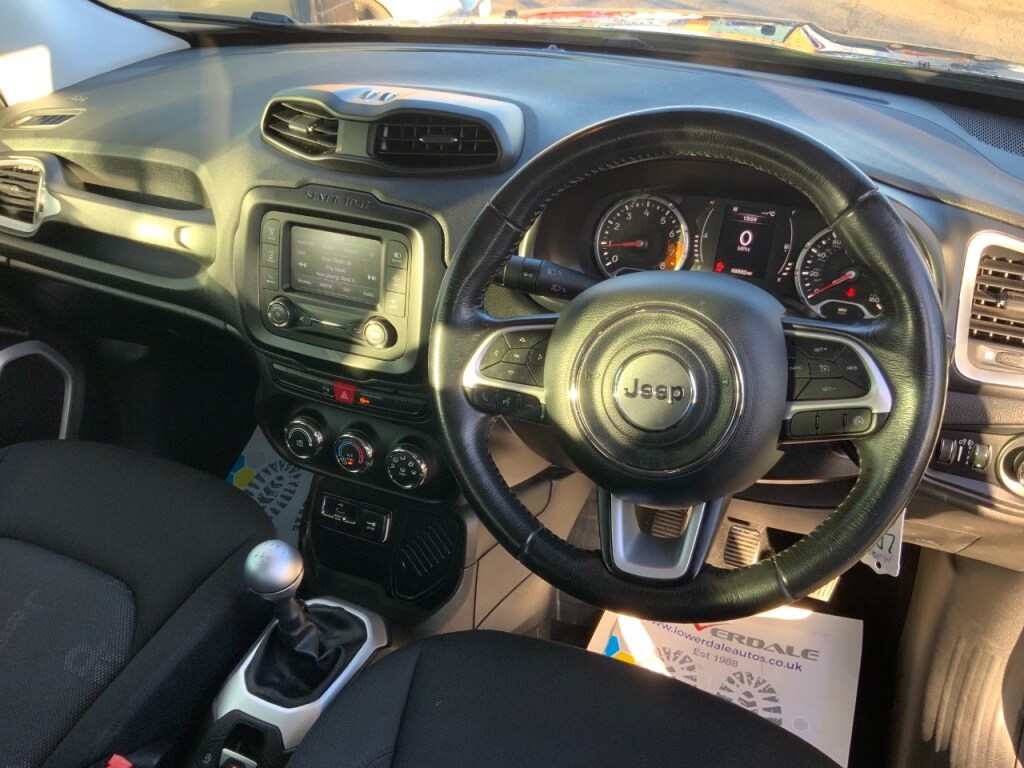 Used Jeep Renegade 2017 for sale - 77282513: Photo 12