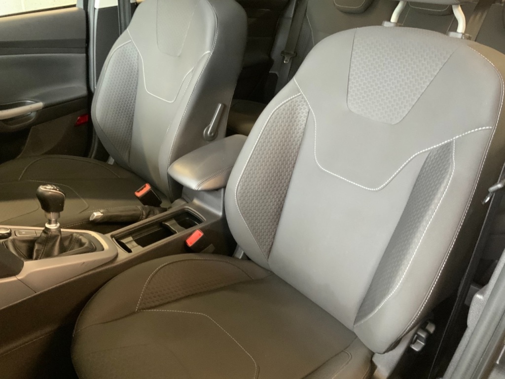 Used Ford Focus 2016 for sale - 77282509: Photo 13