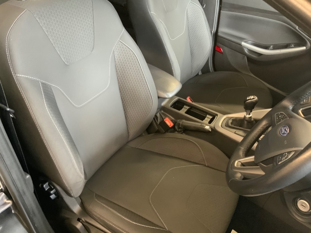 Used Ford Focus 2016 for sale - 77282509: Photo 8