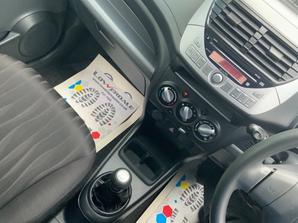 Used Nissan Pixo 2013 for sale - 77327552: Photo 19