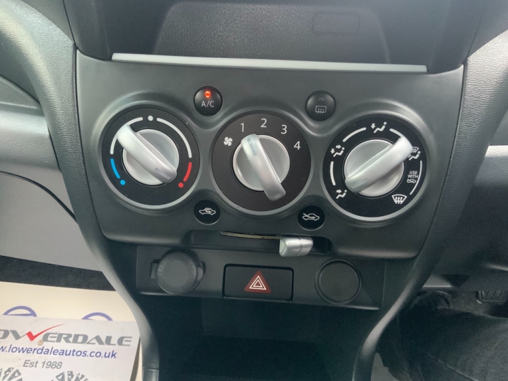 Used Nissan Pixo 2013 for sale - 77327552: Photo 21