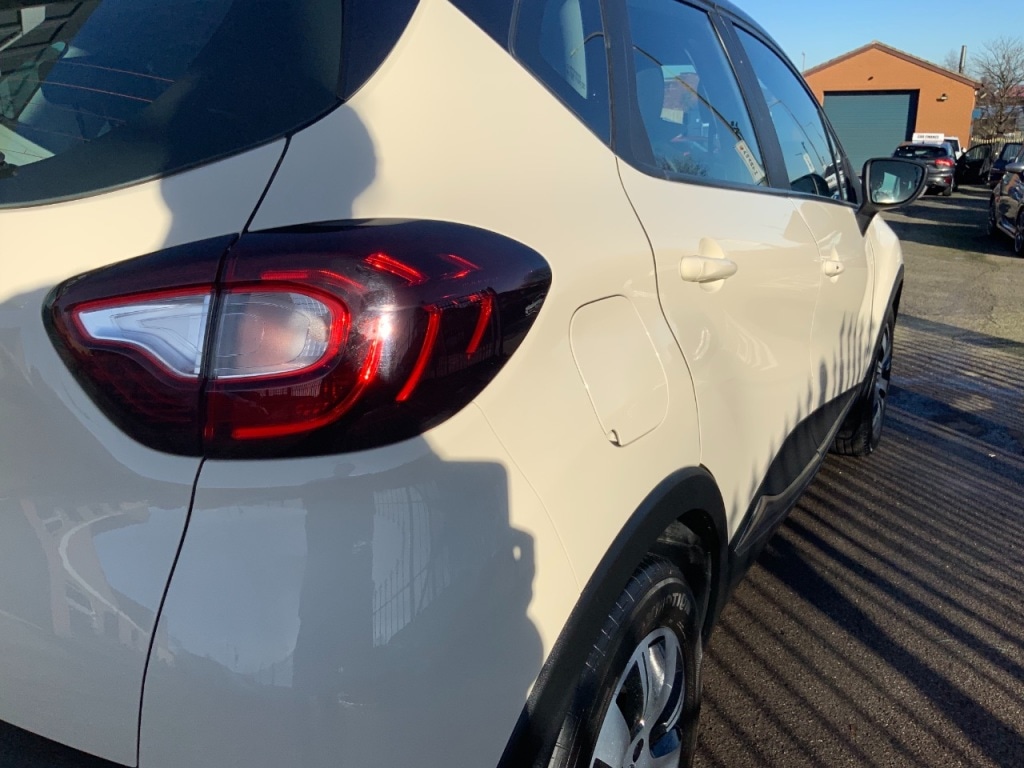 Used Renault Captur 2018 for sale - 77557523: Photo 9