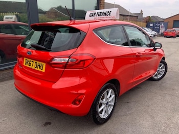 Used Ford Fiesta 2017 for sale - 75781534: Photo